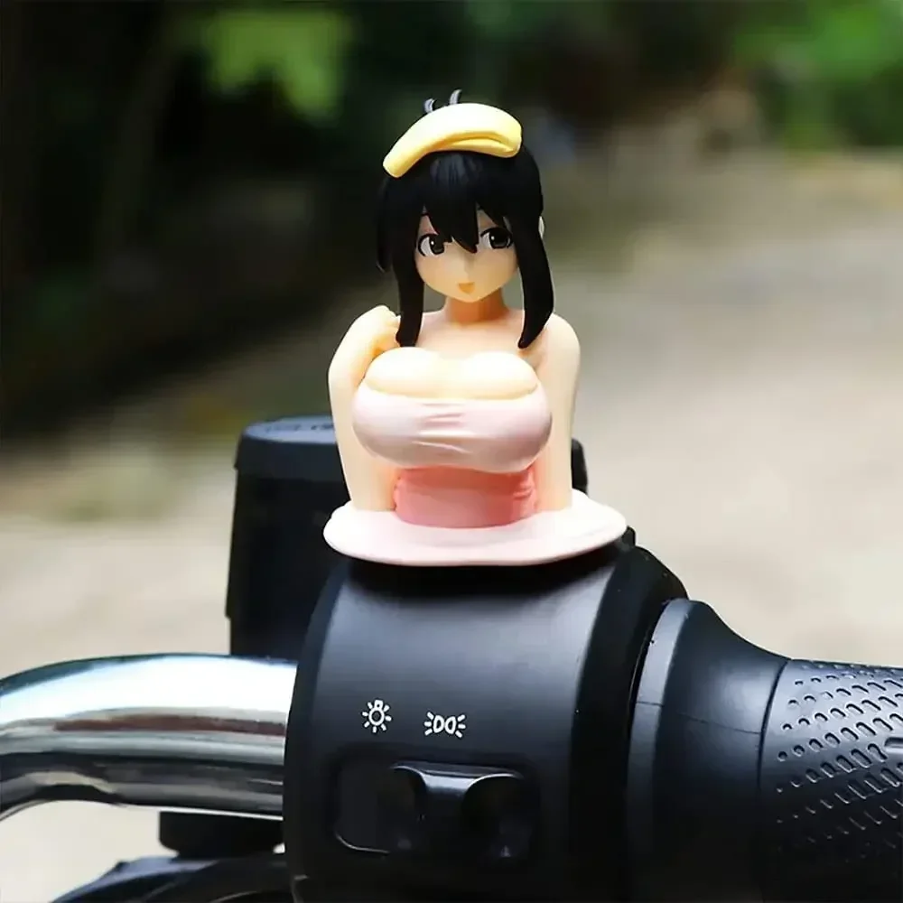 Car Accessories Girly - Seksowna anime figurka z poruszającymi się