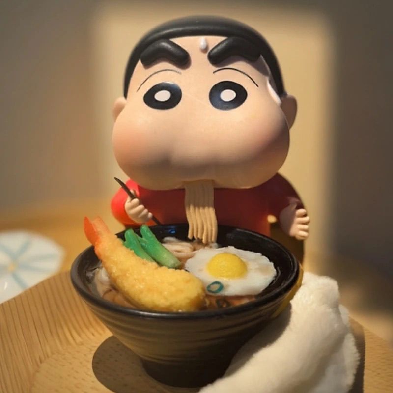 Car Accessories Girly - 10cm Kawaii Crayon Shin-chan Lalka Ozdoba